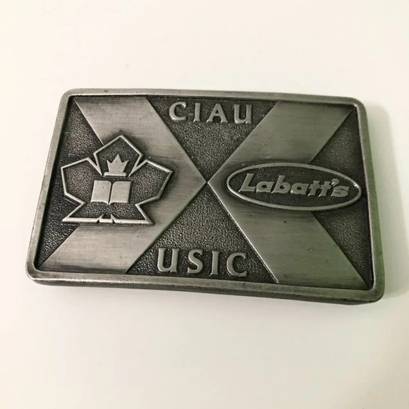 Vtg Labatts Beer Belt Buckle  National Basketball Championship Calgary CIAU USIC - Picture 1 of 13